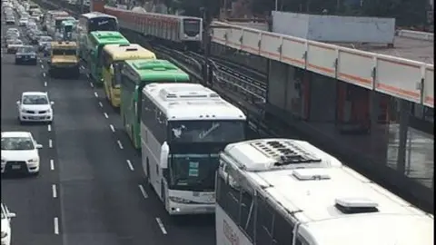 Reportan 'acarreados' para festejos patrios en el Zócalo