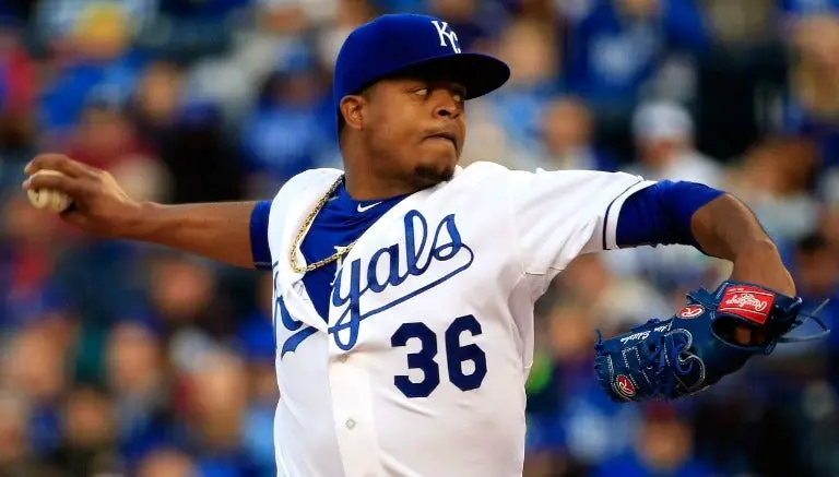 Cadena evita anunciar muerte de padre de pitcher en SM