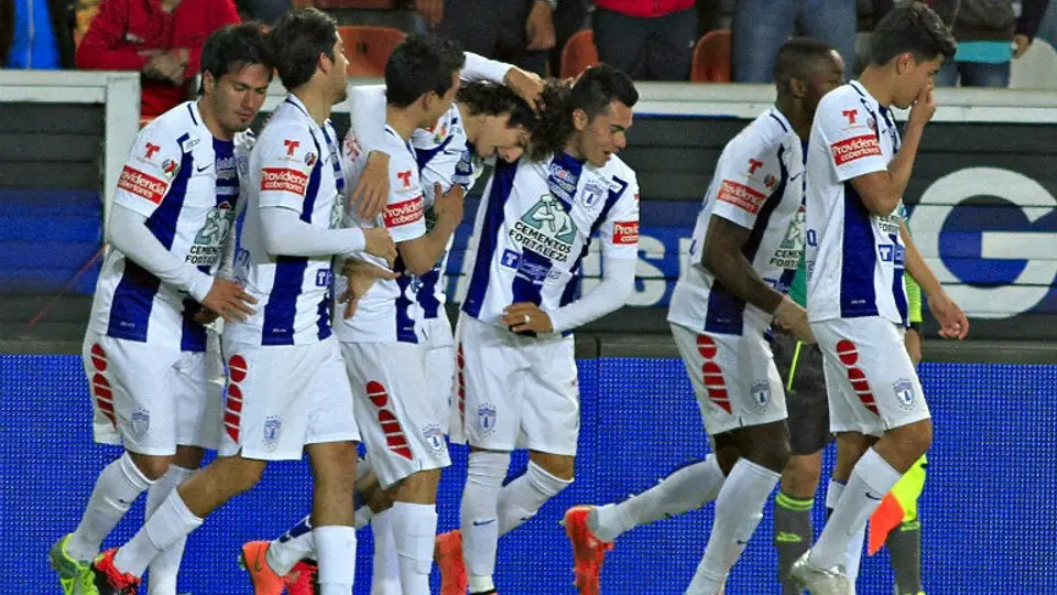 Pachuca quiere poner freno a naturalizados
