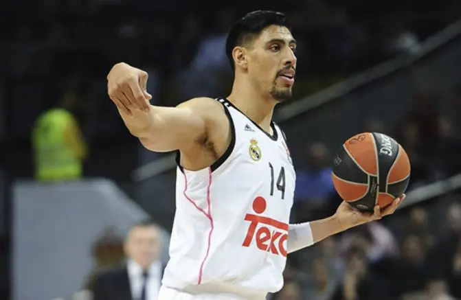 Ayón, en 'lista de transferibles' del Real Madrid