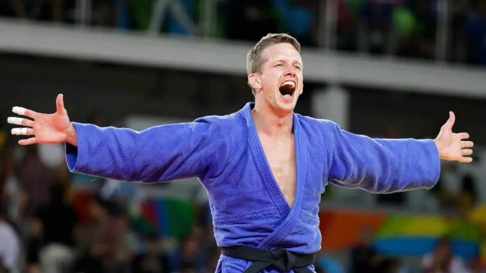 Judoca es asaltado en Copacabana tras colgarse el bronce