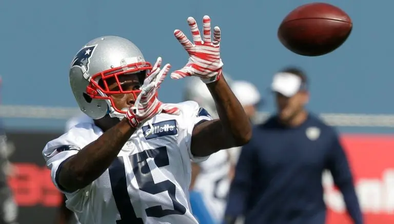 Patriotas deja en libertad a Reggie Wayne