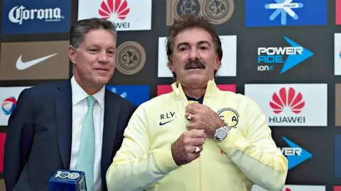 Perfil renovado de La Volpe convenció a Peláez para América