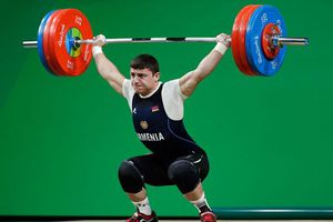 Escalofriante lesión en levantamiento de pesas