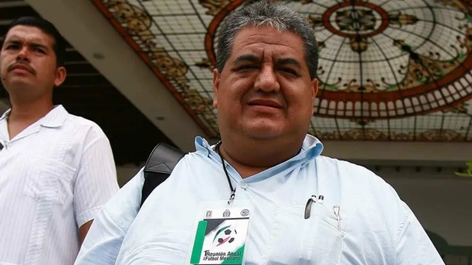 Femexfut suspende 1 año a directivo de Puebla por 'supuestos' actos de racismo
