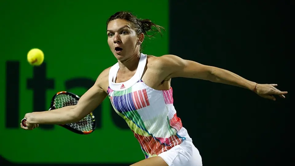 Halep cumple pronóstico y avanza a tercera ronda de Miami