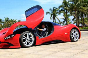 Joven chino crea su propio auto deportivo