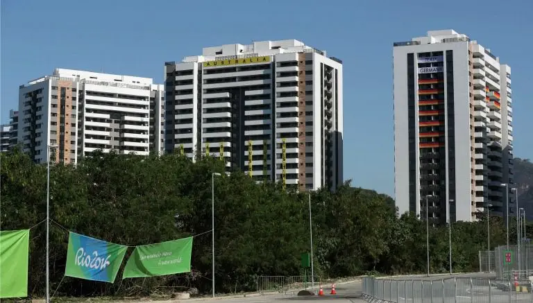 Suecia abandona Villa Olímpica por la suciedad