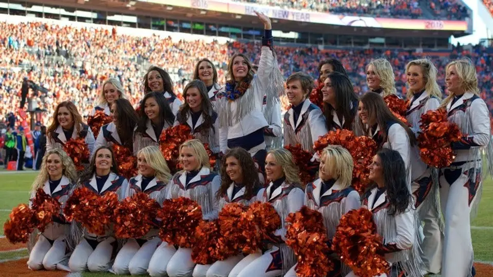 Conoce a las 'indomables' porristas de Broncos