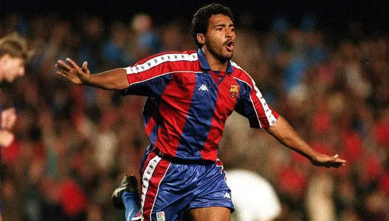 Romario en partido con el Barcelona | ESPECIAL