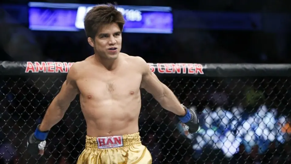 Cejudo cambia gloria olímpica por UFC