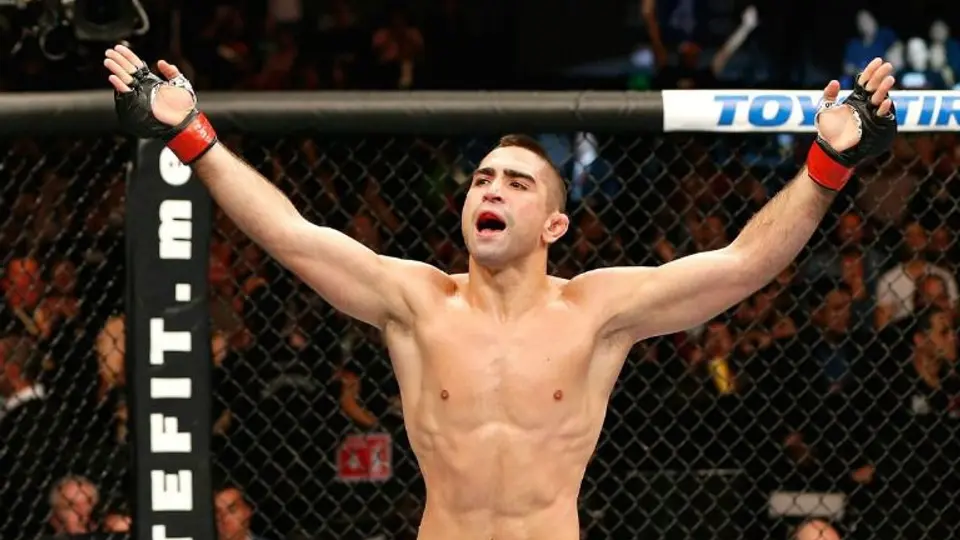 Lamas va por Holloway en UFC 199