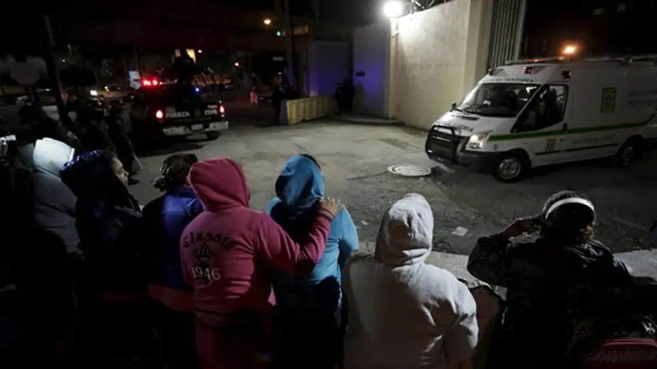 Riña en penal de Topo Chico deja 52 muertos