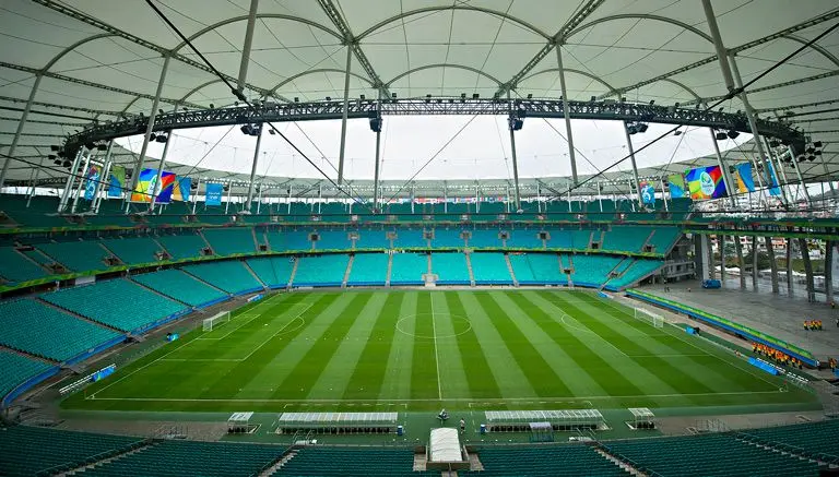 Tri llega sin problemas a la Arena Fonte Nova