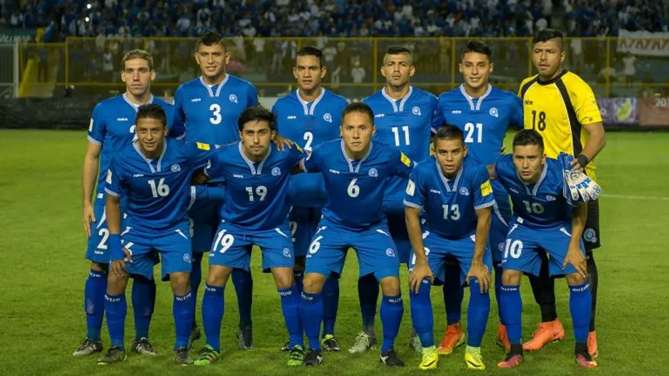 El Salvador denuncia intento de amaño