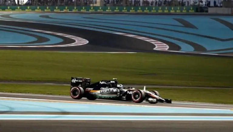 Checo es quinto y culmina temporada en noveno