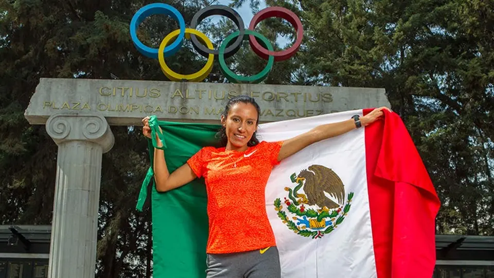 Brenda Flores, la atleta que se inspiró en Ana Guevara