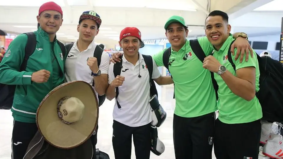 Atletas eligen uniforme de México como uno de los más feos