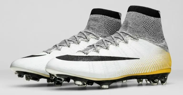 Nuevos botines de CR7 se agotan en un minuto