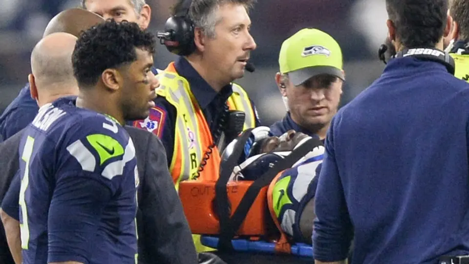 Escalofriante lesión atemoriza en el Seattle-Dallas