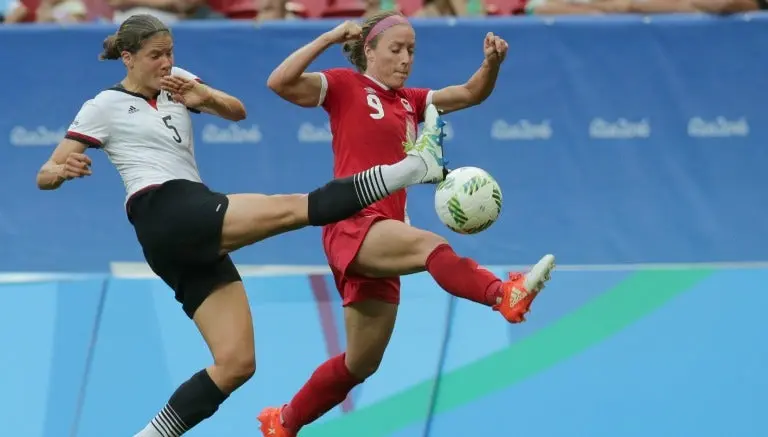 Alemanas caen frente a Canadá pero logran pase a Cuartos