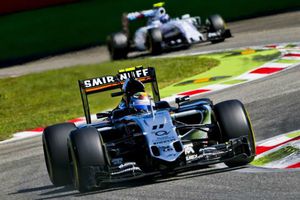 Checo Pérez largará séptimo en el GP de Italia