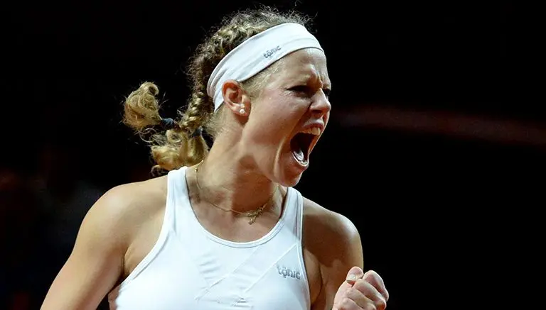 Siegemund da campanada y elimina a Radwanska de Stuttgart