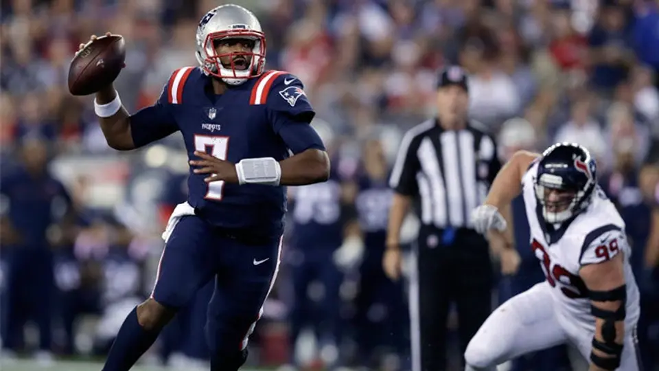Brissett también se lesiona y Patriotas se quedan sin QB