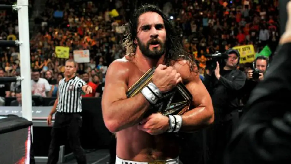 Seth Rollins retiene un campeonato y pierde otro en Night of Champions