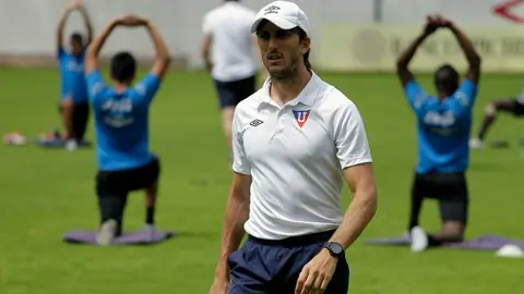 Santos llega a un acuerdo con Luis Zubeldía para DT