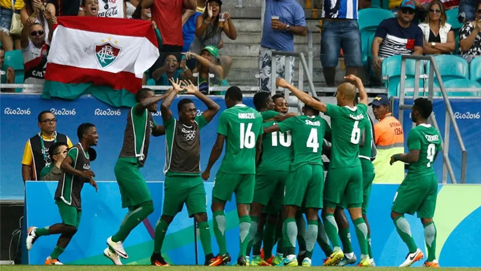 Nigeria sella pase a 'Semis' tras derrotar a Dinamarca