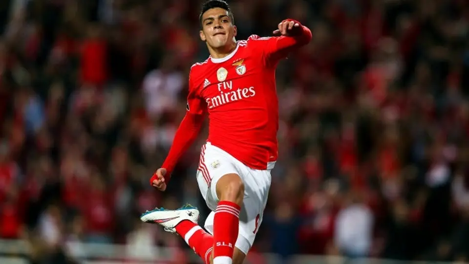 Jiménez, comprado por Benfica en cifra histórica de 24 mde