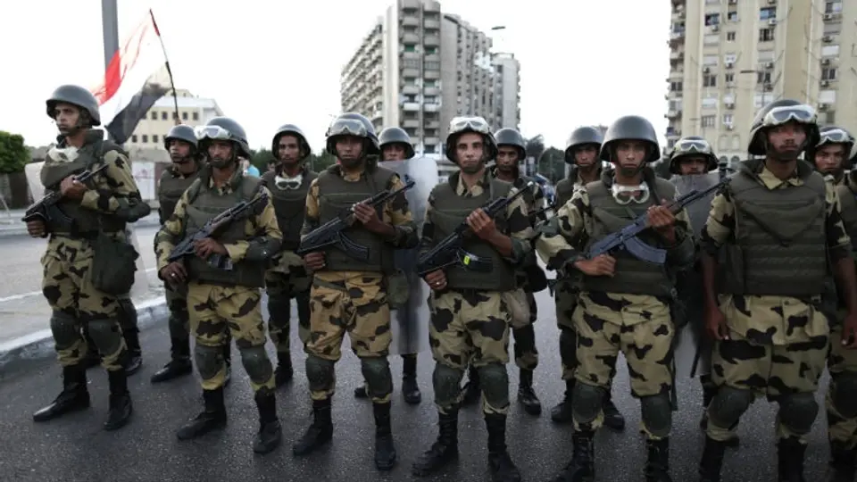 Ejército de Egipto mata "por error" a turistas mexicanos