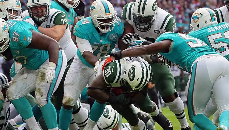 Jets derrotan a Miami en Wembley