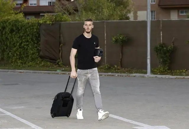 Pizza Hut bromea con 'fail' en fichaje de De Gea