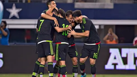 'El vestidor del Tri siempre ha estado unido': Chicharito