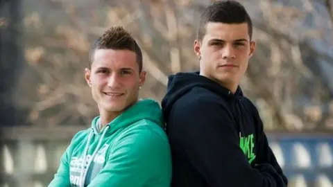 Hermanos Xhaka se enfrentarán en la Eurocopa