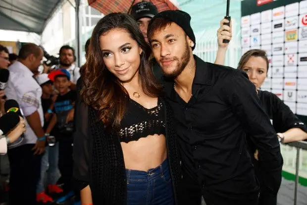 Cantante pop brasileña sería la nueva conquista de Neymar