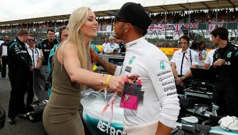 ¿Hamilton y Lindsey Vonn presumen romance?