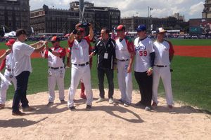 Chapis derroca a Cantú y es Campeón del HR Derby