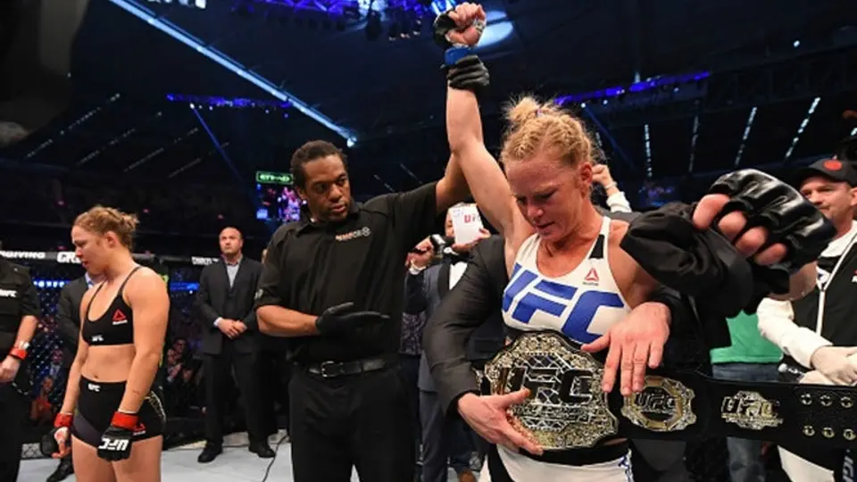'Holly Holm nunca saldrá de la sombra de Rousey': Mike Tyson