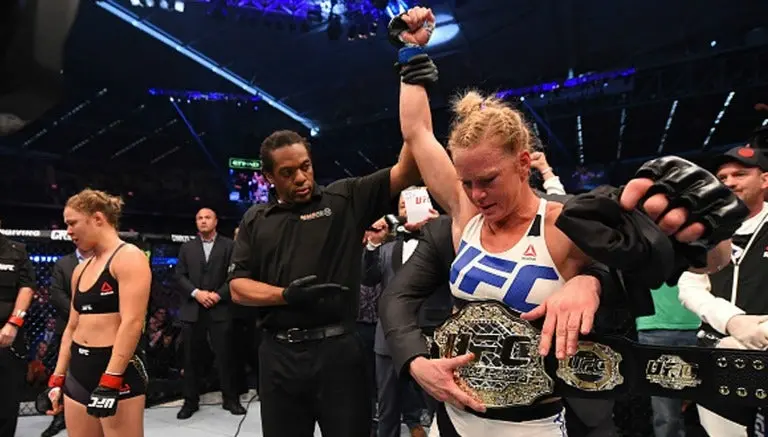 'Holly Holm nunca saldrá de la sombra de Rousey': Mike Tyson