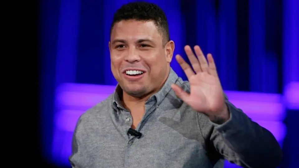 Ronaldo visitará al Papa y le regalará una playera de Brasil