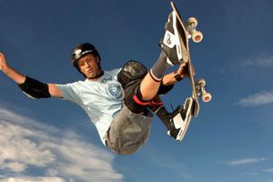 Disfruta los mejores trucos de Tony Hawk