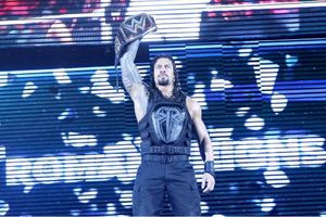 Roman Reigns retiene el título contra AJ Styles en Payback