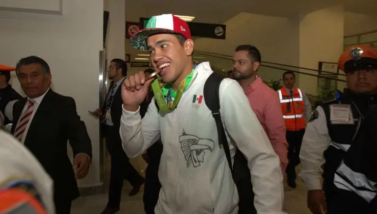 Misael Rodríguez confirma interés en boxeo profesional