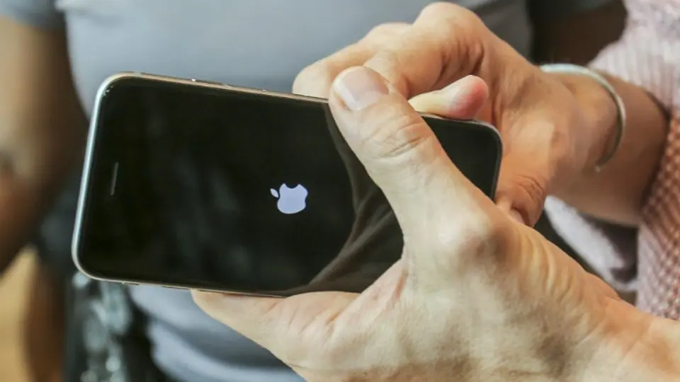 iPhone 7 contará con botón de pánico