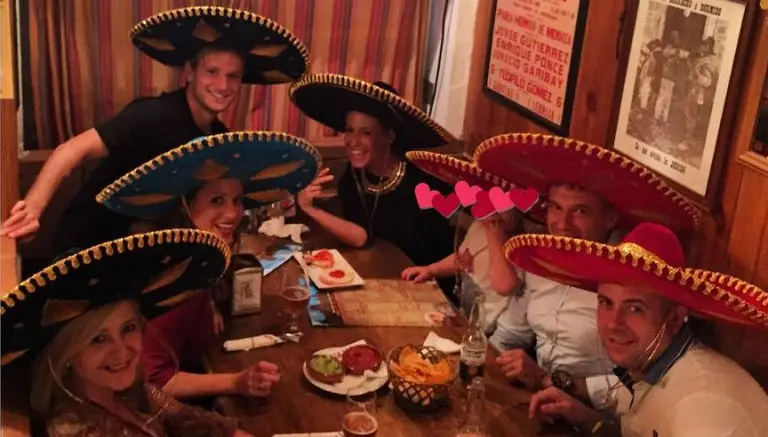 Rakitic presume 'noche mexicana'