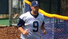 Tony Romo regresa con kilos de más a los entrenamientos