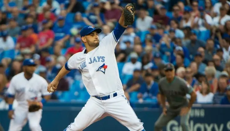 Marco Estrada, elegido para juego de estrellas de Grandes Ligas